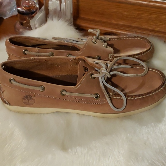 timberland tan boat shoes